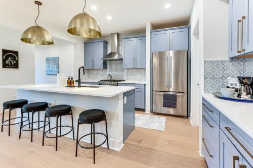 Family Haven, Walk to Dtwn Erie: Bring Your Pets! in Erie (CO)