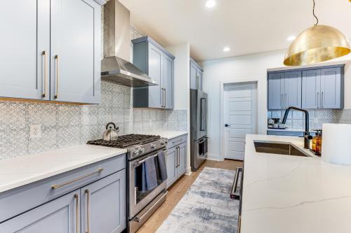 Family Haven, Walk to Dtwn Erie: Bring Your Pets! in Erie (CO)