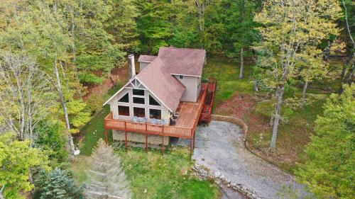 6 Bed Retreat w Game Room at Alpine Lake Resort