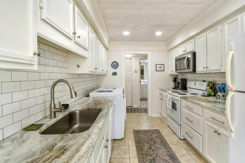 Stepless in St. Simons - image 3