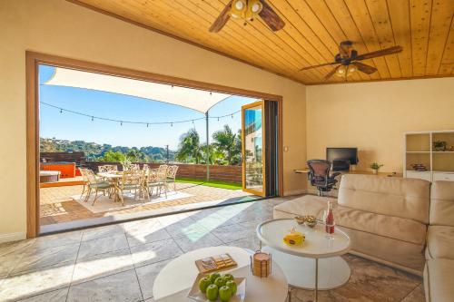 Seaworld Fireworks View Hot tub Fast Wifi 3BR 2BA 4 Bds 2 SofaBds in Bay Park