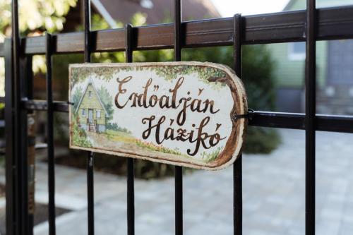 Iekārtas, Erdőalján Házikó (Erdoaljan Haziko) in Sukoro