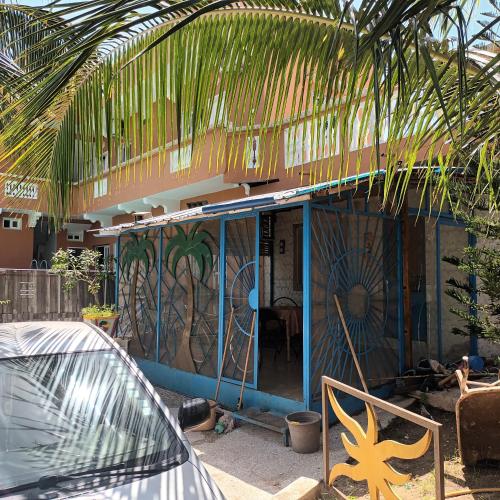 lodia house in Nianing