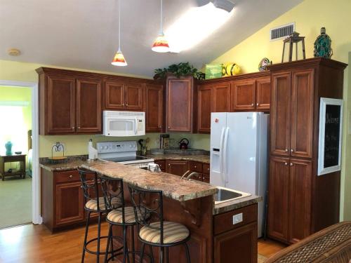 Sardegna- pooldock home by Mashes Sands Beach! in Crawfordville (FL)