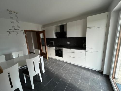 廚房, Tolle Ferienwohnung in Altomünster (Tolle Ferienwohnung in Altomunster) in 阿爾托明斯特