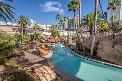 Swimming pool, MGM Grand Hotel and Casino in Las Vegas (NV)
