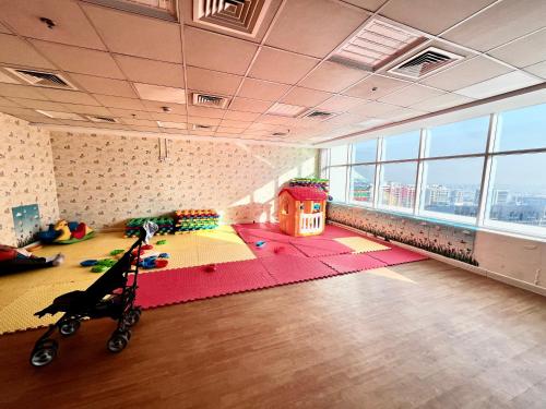 Spacious Modern High Floor Independent Studio Downtown, Dubaï (photo 6)