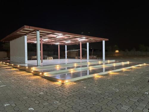 Sunset valley farmhouse in Al Sad