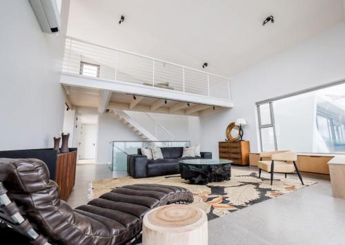 Ocean 9 Beachfront Residence - image 12