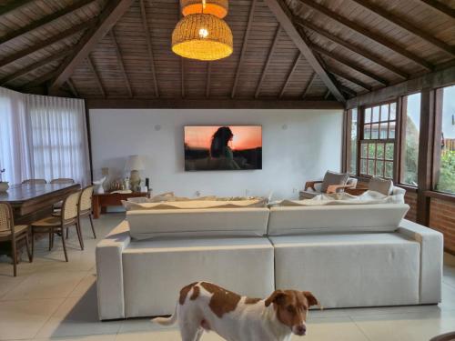 House 200 meters from Manguinhos beach in Vila Luiza