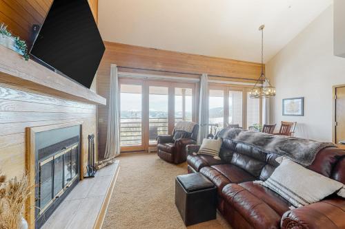 Timber Ridge Escape