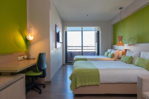 2 double beds