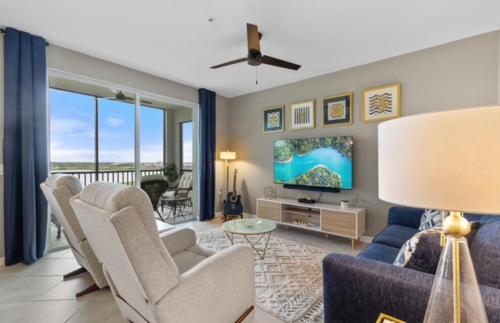 Third-Floor National Golf Course Condo 3BR 2BA, Full Amenities & Ave Maria Access in Immokalee (FL)