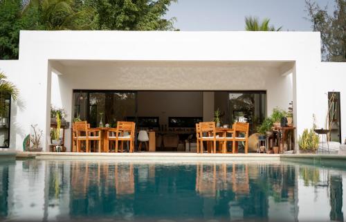 设施服务, La Villa, Maison d'Hôtes (La Villa, Maison d'Hotes) in 新蒂安