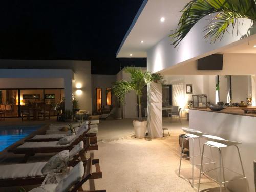 La Villa, Maison d'Hôtes (La Villa, Maison d'Hotes) in 新蒂安