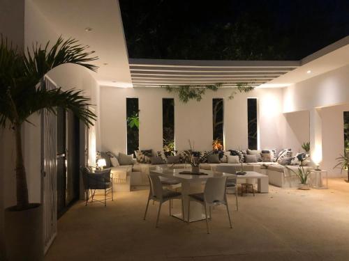 La Villa, Maison d'Hôtes (La Villa, Maison d'Hotes) in 新蒂安