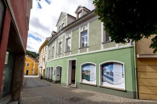 Grünes Haus in Murau, Österreich