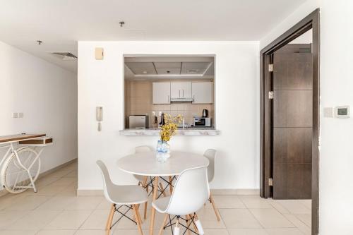 Marina and JBR Dubai Eye view spacious luxury apt, Dubaj (fotografie 6)