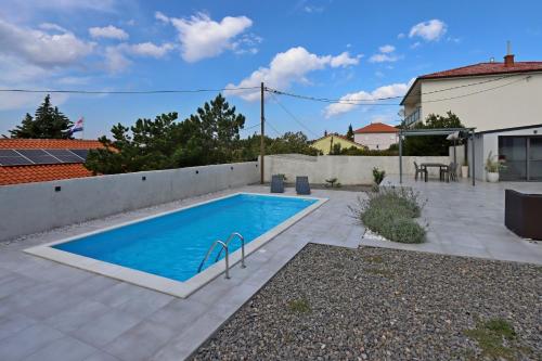 Holiday house with a swimming pool Senj - 21661 - image 5
