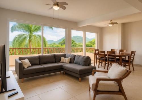 2 Rec Vista a las Montañas I Amplia Terraza I Smart TV-Netflix I Wi-Fi I Recién Remodelado