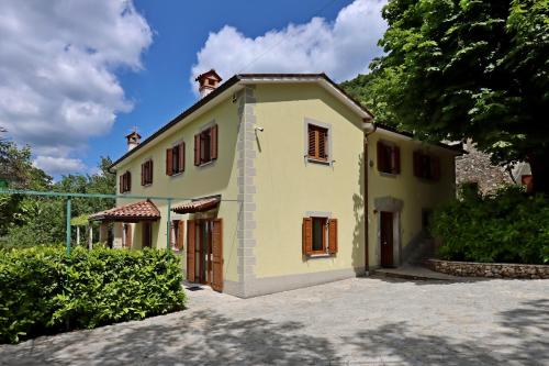 Viesnīcas āriene, Family friendly house with a swimming pool Dolenja Vas, Central Istria - Sredisnja Istra - 24521 in Dolenja Vas