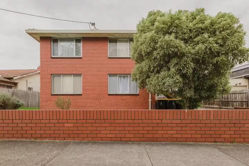 Urban Comfort In Coburg - Free Parking & Wifi in Fawkner