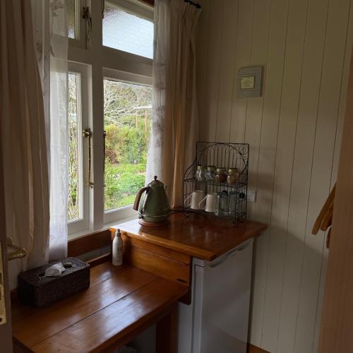 Wisteria Way in โอโปโนนี