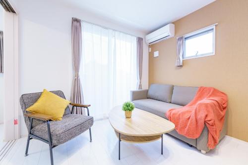 20 min to Nagoya Station Luxury Apt 4pax 2 1bed