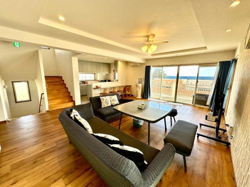Beach house Yomitan 都屋別館 – khách sạn tại Yomitan