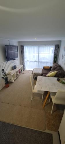 Sunshine Summit - Close to hospital, CBD, Beach