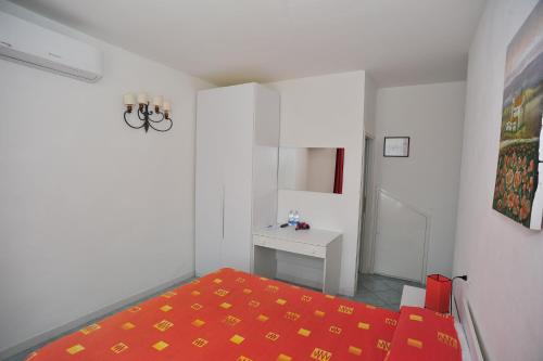 Albergo Dei 10 Colori - image 8