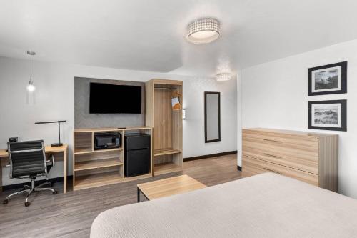Quality Inn Atlanta Airport-Central - image 5