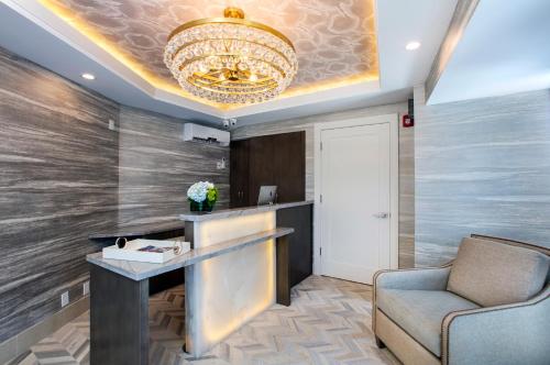 The Presidential Suite at the Elita Hotel - Picture of Elita Hotel, Fort  Lauderdale - Tripadvisor