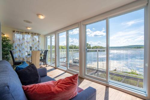 Spa & Lake Access - Le Chic Shack des 3 lacs in 亞斯比斯圖斯 (QC)