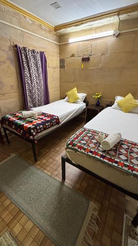 Hostel Peace & Love Home Stay, Джайсалмер (фото 10)