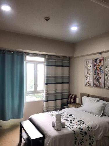Exterior view of Pasay Condotel near NAIA terminal 3 (3 mins walk)