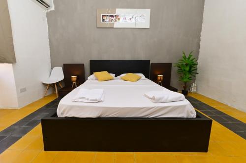New Valletta 1 bedroom city centre apartment with Terrace and Views, Valletta (zdjęcie 7)