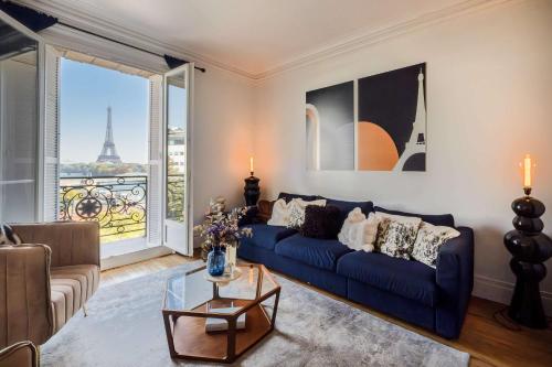 Luxury Flat Eiffel View 3BR 7 Guests, Paříž
