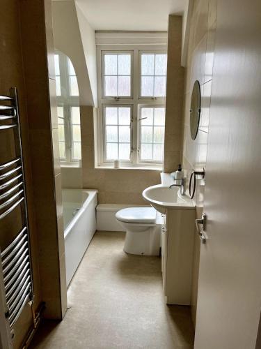 3 Bedroom House with Parking in West Byfleet