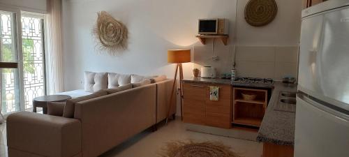 chott meriem avec terrasse sur la mer in Chatt Mariem