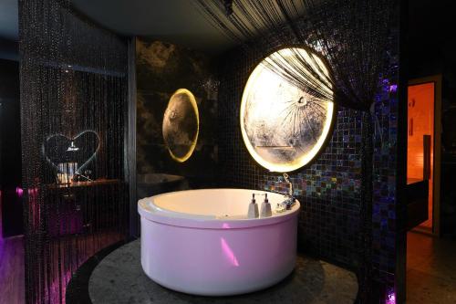 L'Amour Hotel in Gò Vấp