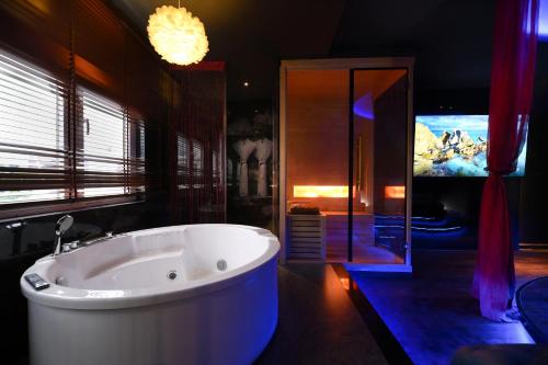 L'Amour Hotel in Gò Vấp