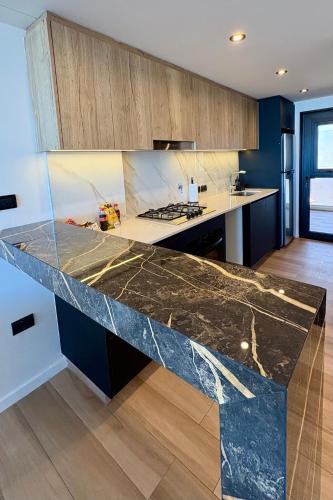 Postal del mar - 2 amb con cochera in Barrio Constitucion