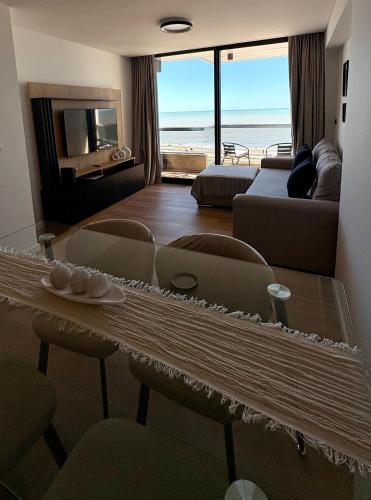 Postal del mar - 2 amb con cochera in Barrio Constitucion