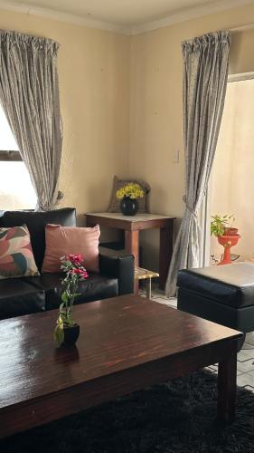 Velvet Oasis Mbabane - image 5