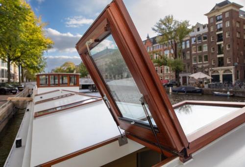 Luxury suite on houseboat, Ámsterdam (foto 9)
