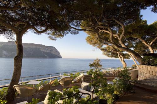 Ресторант, Hôtel Les Roches Blanches Cassis (Hotel Les Roches Blanches Cassis) in Касис