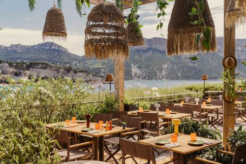 Ресторант, Hôtel Les Roches Blanches Cassis (Hotel Les Roches Blanches Cassis) in Касис