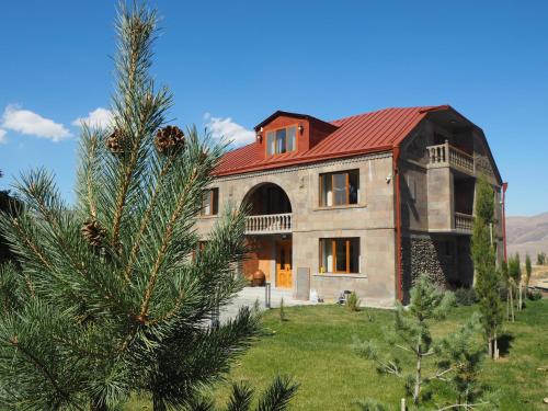 Exterior view, LERNATUN by NOV in Tatev