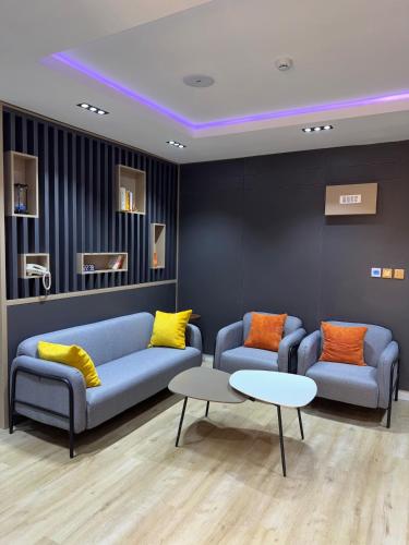 Sapphire Suite, Abuja